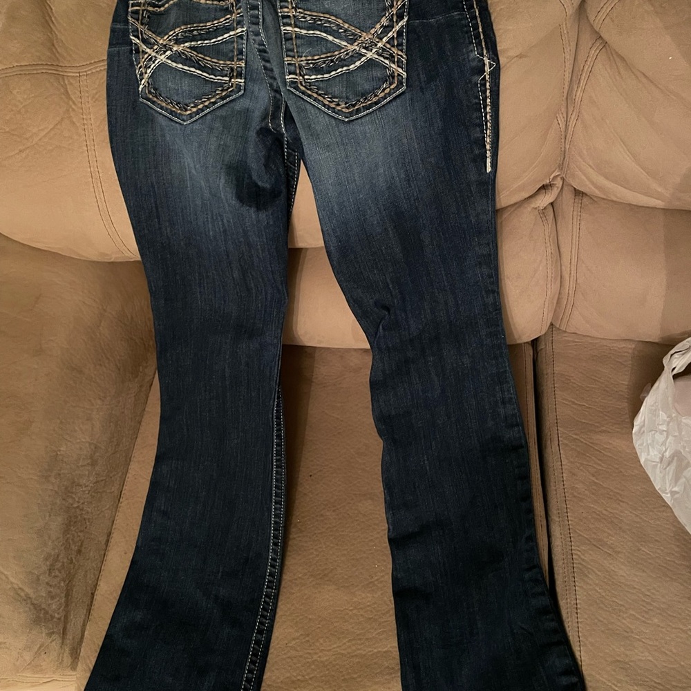 Ariat